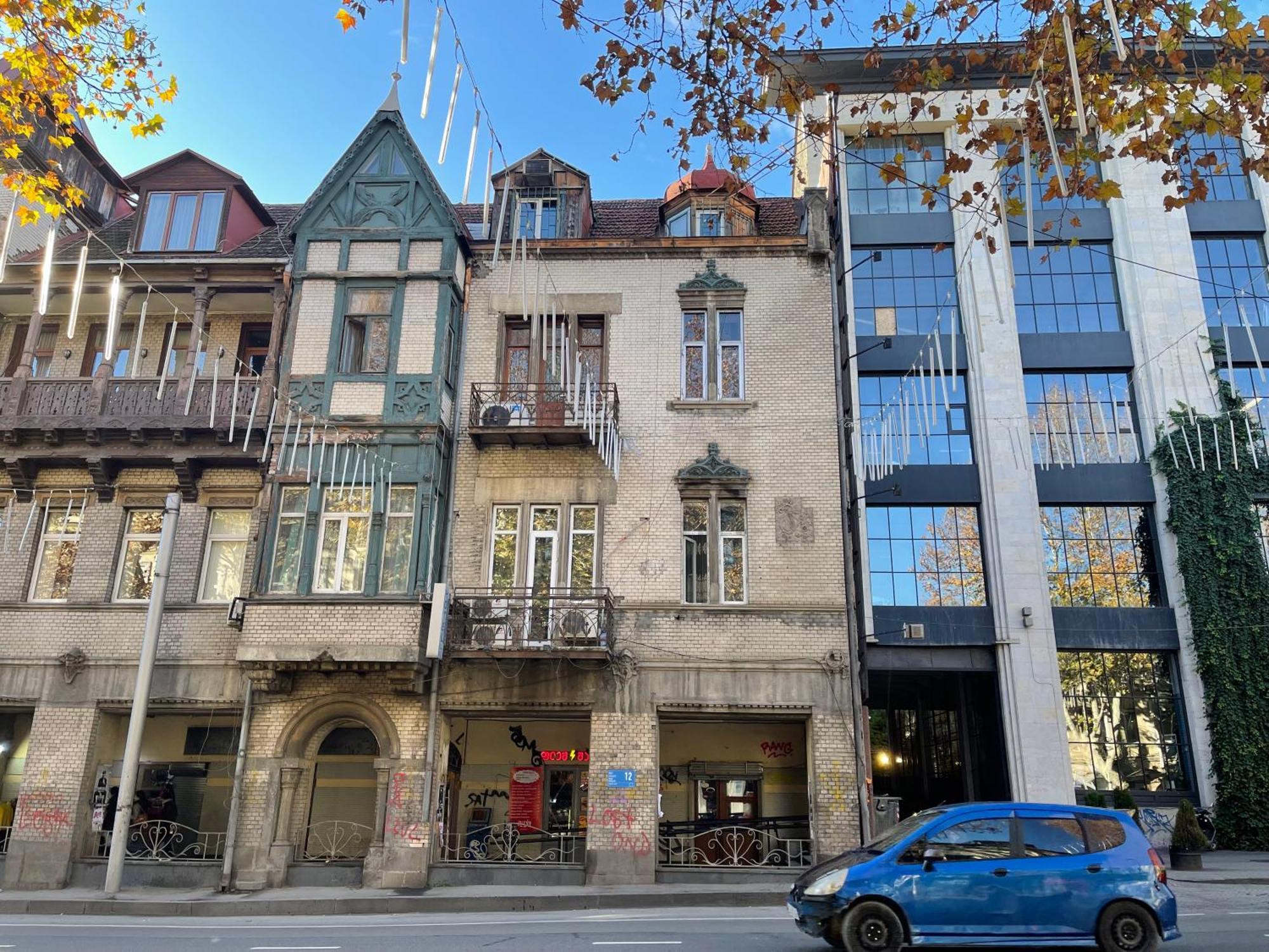 City Lux Hotel Тбілісі Екстер'єр фото